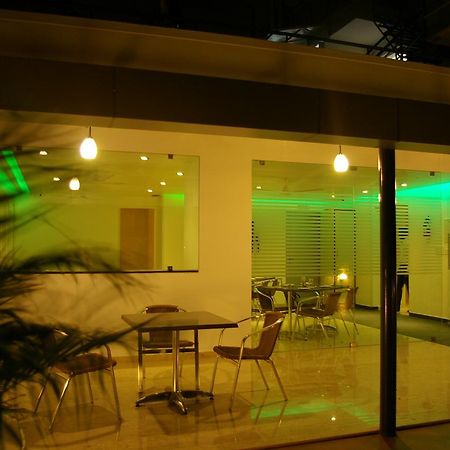 Roseline Suites Bangalore Extérieur photo