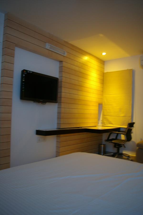 Roseline Suites Bangalore Extérieur photo